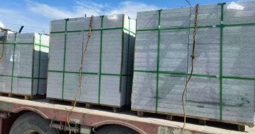 张家界 芝麻白花岗岩地铺石装车日常