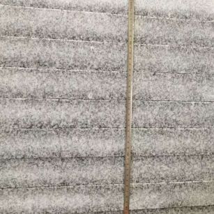 张家界 芝麻白火烧成品厚薄均匀，B料价格接近A料质量