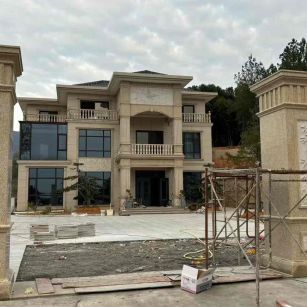 张家界 黄金麻花岗岩别墅雕花外墙干挂配上门口雕花罗马柱