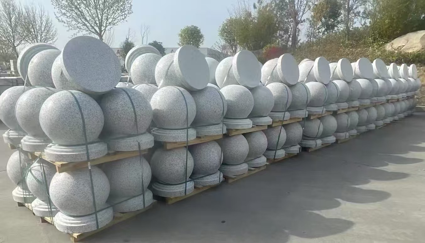 张家界 白麻花岗岩石材圆球，石球，挡车球，隔离球，景观石球，风水球等