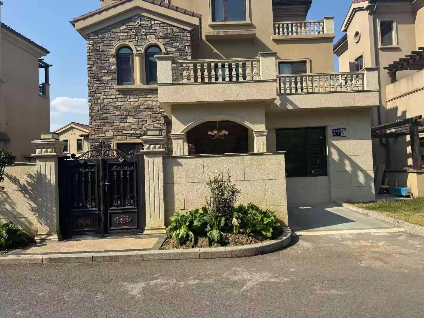 张家界黄金麻别墅案例展示