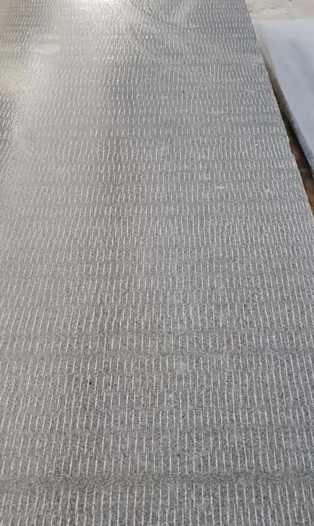 张家界 芝麻灰花岗岩斧剁面，刀斩面