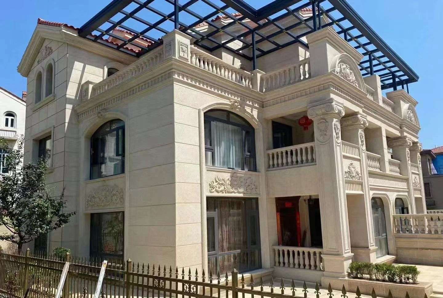 张家界 黄金麻花岗岩荔枝面别墅外墙干挂