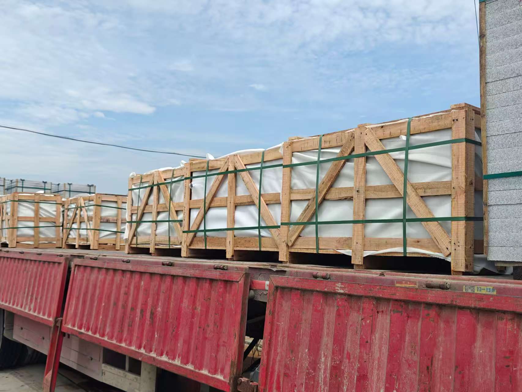 张家界 芝麻白花岗岩地铺石出口专车-泰国游