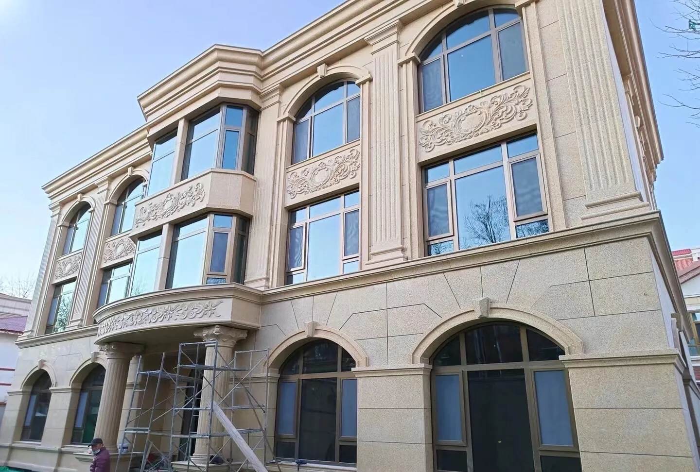 张家界 黄金麻花岗岩别墅外墙干挂