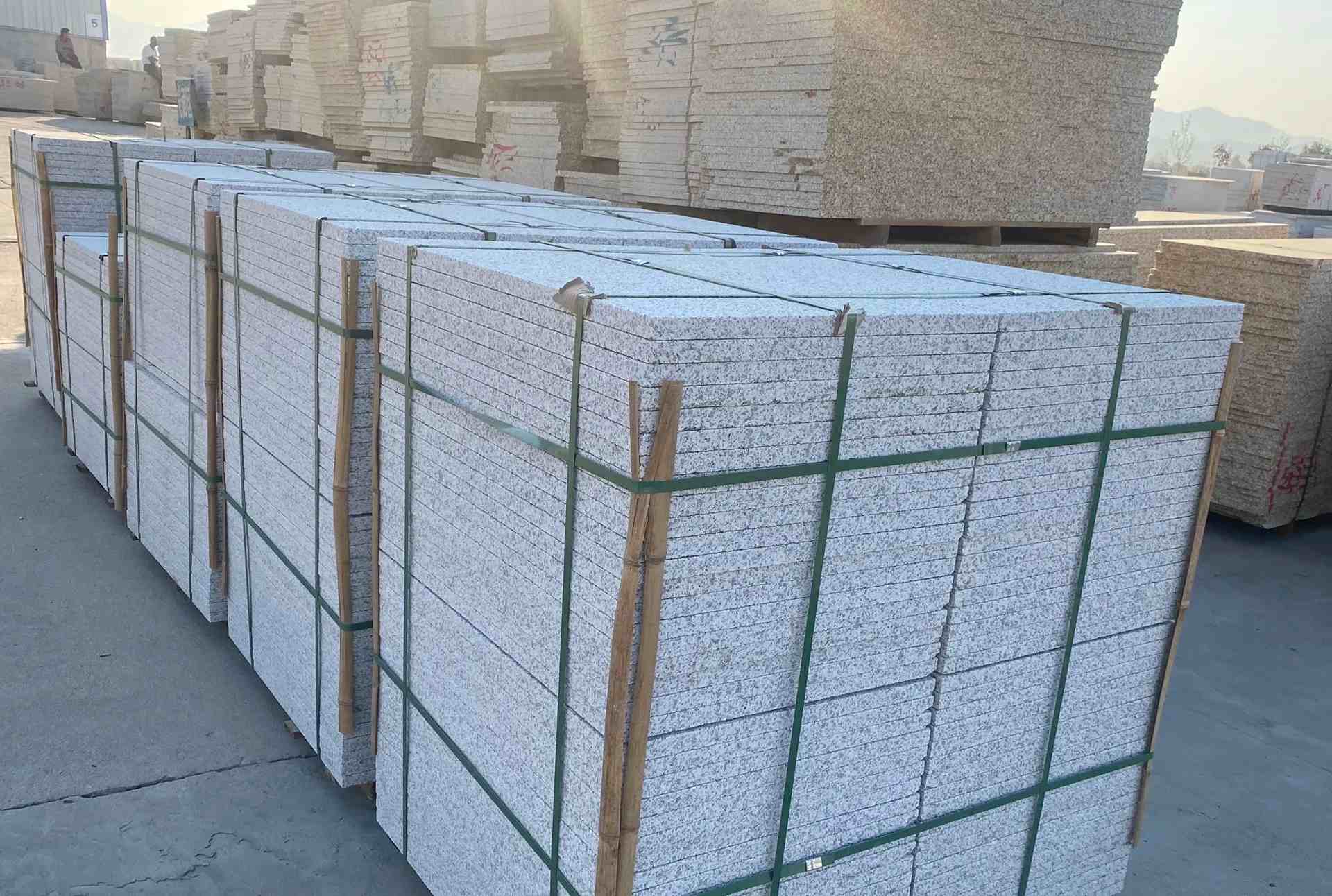 张家界 白麻花岗岩荔枝面地铺石